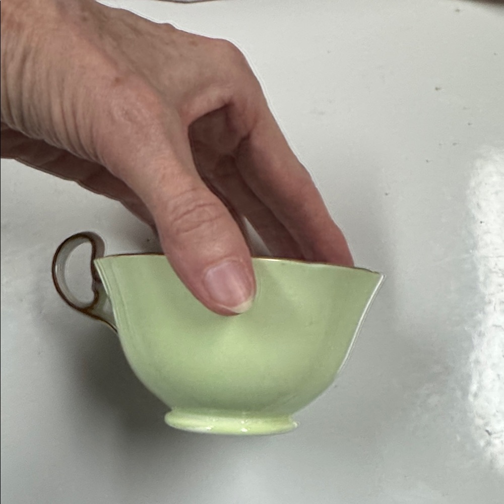 Aynsley Fortune Telling Cup of Knowledge Teacup with Gold Accents Rare Vintage - Picture 6 of 16